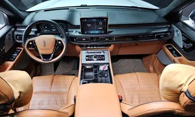 Lincoln Aviator 2022, 29106 км, за 38066.17 USD - фото 7