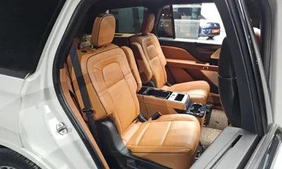 Lincoln Aviator 2022, 29106 км, за 38066.17 USD - фото 11