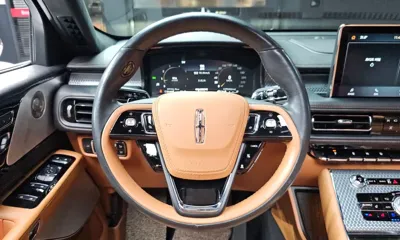 Lincoln Aviator 2022, 29106 км, за 38066.17 USD - фото 13