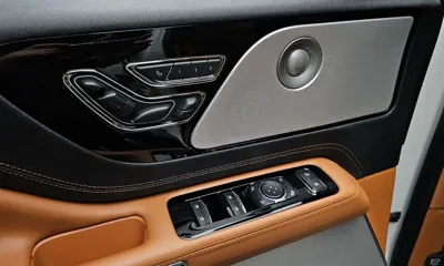 Lincoln Aviator 2022, 29106 км, за 38066.17 USD - фото 36
