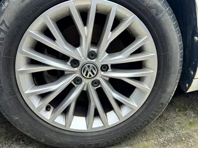 Volkswagen CC 2020, 104200 км, за 11757.93 USD - фото 11