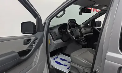 Hyundai Starex 2021, 46748 км, за 12893.14 USD - фото 10