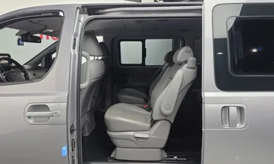 Hyundai Starex 2021, 46748 км, за 12893.14 USD - фото 11