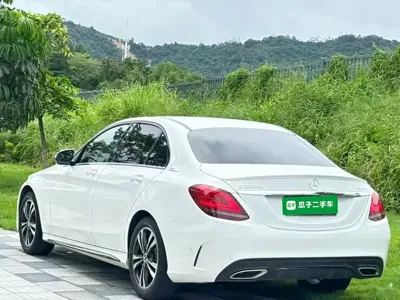 Mercedes-Benz C-Class 2019, 77700 км, за 14655.4 USD