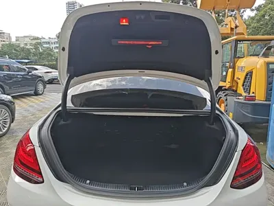 Mercedes-Benz C-Class 2019, 77700 км, за 14655.4 USD - фото 19