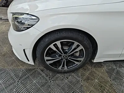 Mercedes-Benz C-Class 2019, 77700 км, за 14655.4 USD - фото 23