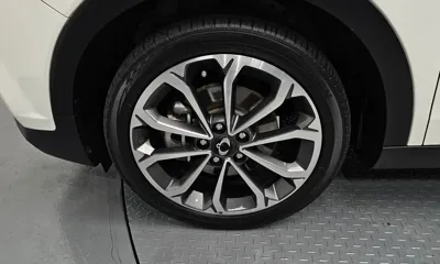 KG_Mobility_Ssangyong TIBOLI 2018, 33486 км, за 8920.84 USD