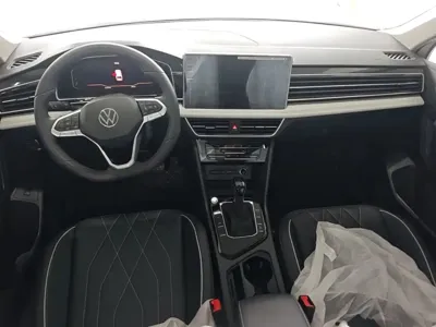 Volkswagen Tiguan L 2026, 100 км, за 20197.21 USD - фото 10