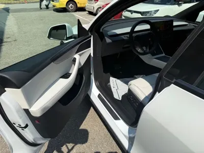 Tesla Model Y 2026, 42 км, за 48575.56 USD - фото 14