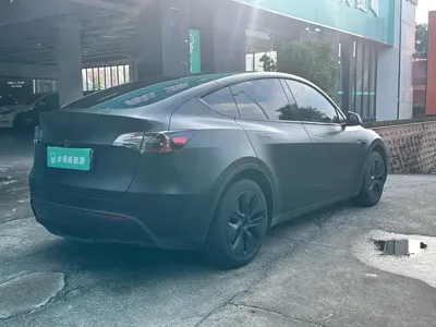 Tesla Model Y 2024, 63000 км, за 26107.95 USD - фото 7