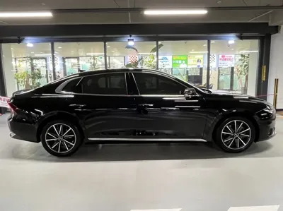 Hyundai Grandeur 2022, 103606 км, за 13029.32 USD