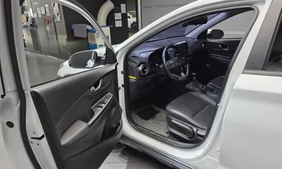 Hyundai Kona 2018, 168814 км, за 6049.97 USD - фото 10