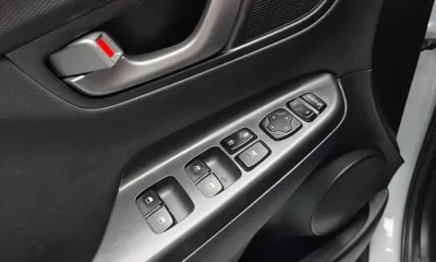 Hyundai Kona 2018, 168814 км, за 6049.97 USD - фото 19