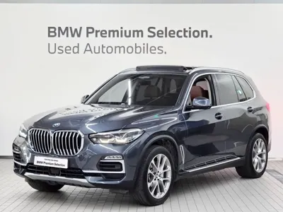 BMW X5 · 2021 год