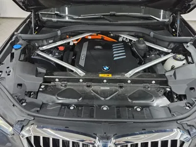 BMW X5 2021, 64566 км, за 37991.41 USD - фото 9