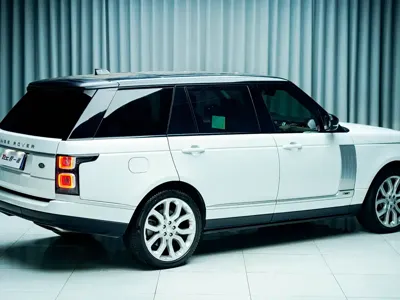 Land Rover Range Rover 2022, 37000 км, за 129674.97 USD