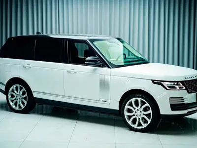 Land Rover Range Rover 2022, 37000 км, за 129674.97 USD
