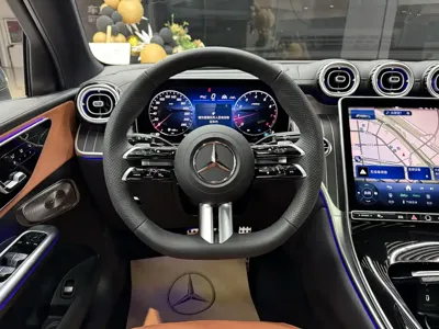 Mercedes-Benz GLC 2024, 11900 км, за 48074.77 USD - фото 8