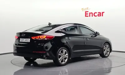 Hyundai Avante 2016, 157971 км, за 3275.57 USD
