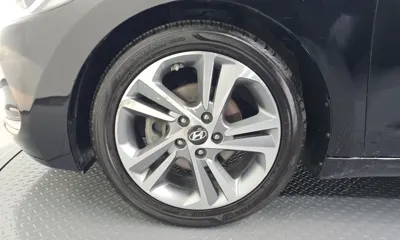 Hyundai Avante 2016, 157971 км, за 3275.57 USD
