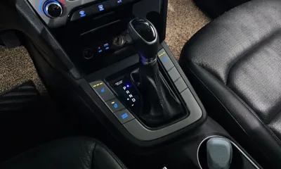Hyundai Avante 2016, 157971 км, за 3275.57 USD - фото 9