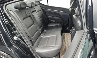 Hyundai Avante 2016, 157971 км, за 3275.57 USD - фото 11