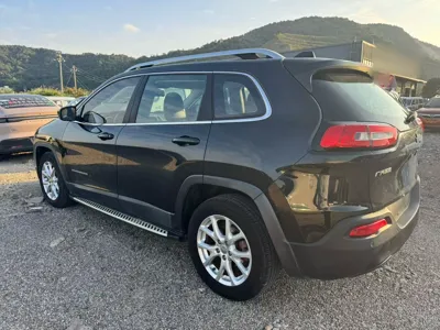 Jeep Cherokee 2016, 180700 км, за 6208 USD - фото 5
