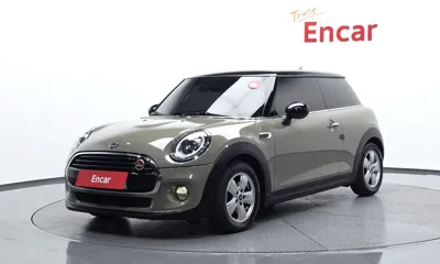 MINI Cooper · 2019 год