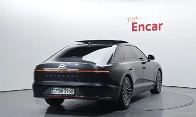 Hyundai Grandeur 2023, 80033 км, за 19627.15 USD