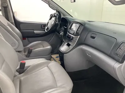 Hyundai Starex 2019, 131538 км, за 11826.89 USD - фото 14
