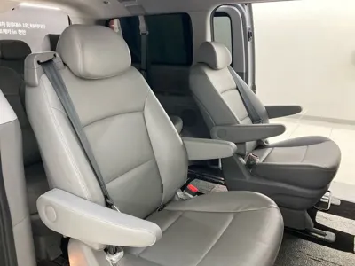 Hyundai Starex 2019, 131538 км, за 11826.89 USD - фото 15