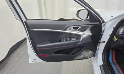 Genesis G70 2018, 134017 км, за 11583.52 USD - фото 24