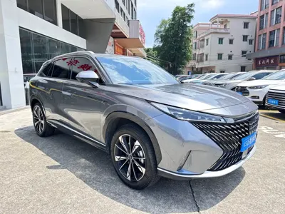 Roewe RX5 New Energy 2023, 80000 км, за 8208.33 USD
