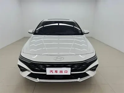 Hyundai Elantra 2023, 15000 км, за 13507.68 USD