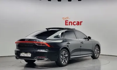 Hyundai Grandeur 2020, 49934 км, за 16158.69 USD
