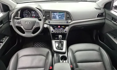 Hyundai Avante 2018, 75098 км, за 7687.3 USD - фото 7