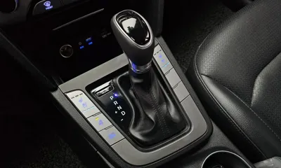 Hyundai Avante 2018, 75098 км, за 7687.3 USD - фото 9
