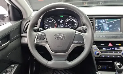 Hyundai Avante 2018, 75098 км, за 7687.3 USD - фото 13