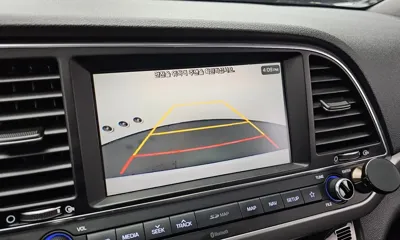 Hyundai Avante 2018, 75098 км, за 7687.3 USD - фото 15