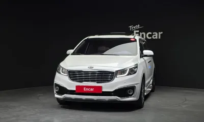 Kia Canival 2016, 189287 км, за 4328.69 USD