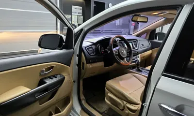 Kia Canival 2016, 189287 км, за 4328.69 USD - фото 10