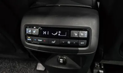 Hyundai Palisade 2024, 50297 км, за 25702.01 USD - фото 19
