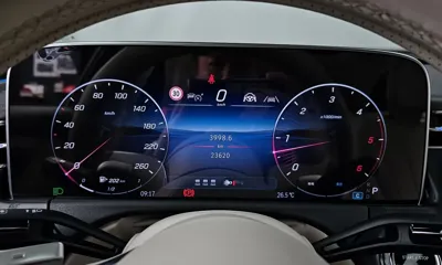 Mercedes-Benz E-Class 2024, 23620 км, за 44848.19 USD - фото 8