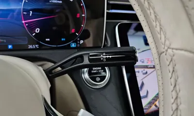 Mercedes-Benz E-Class 2024, 23620 км, за 44848.19 USD - фото 9