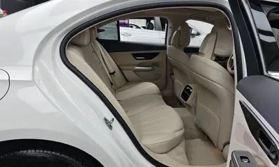 Mercedes-Benz E-Class 2024, 23620 км, за 44848.19 USD - фото 12