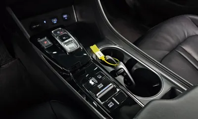 Hyundai Sonata 2022, 85955 км, за 10402.04 USD - фото 9