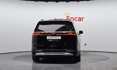 Kia Canival 2021, 40224 км, за 18493.56 USD