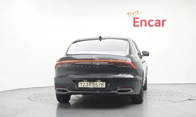 Hyundai Grandeur 2022, 123466 км, за 13259.81 USD