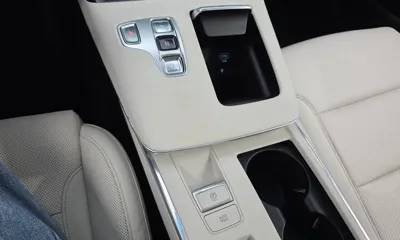 Hyundai Grandeur 2022, 123466 км, за 13159.62 USD - фото 9