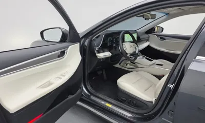 Hyundai Grandeur 2022, 123466 км, за 13159.62 USD - фото 10